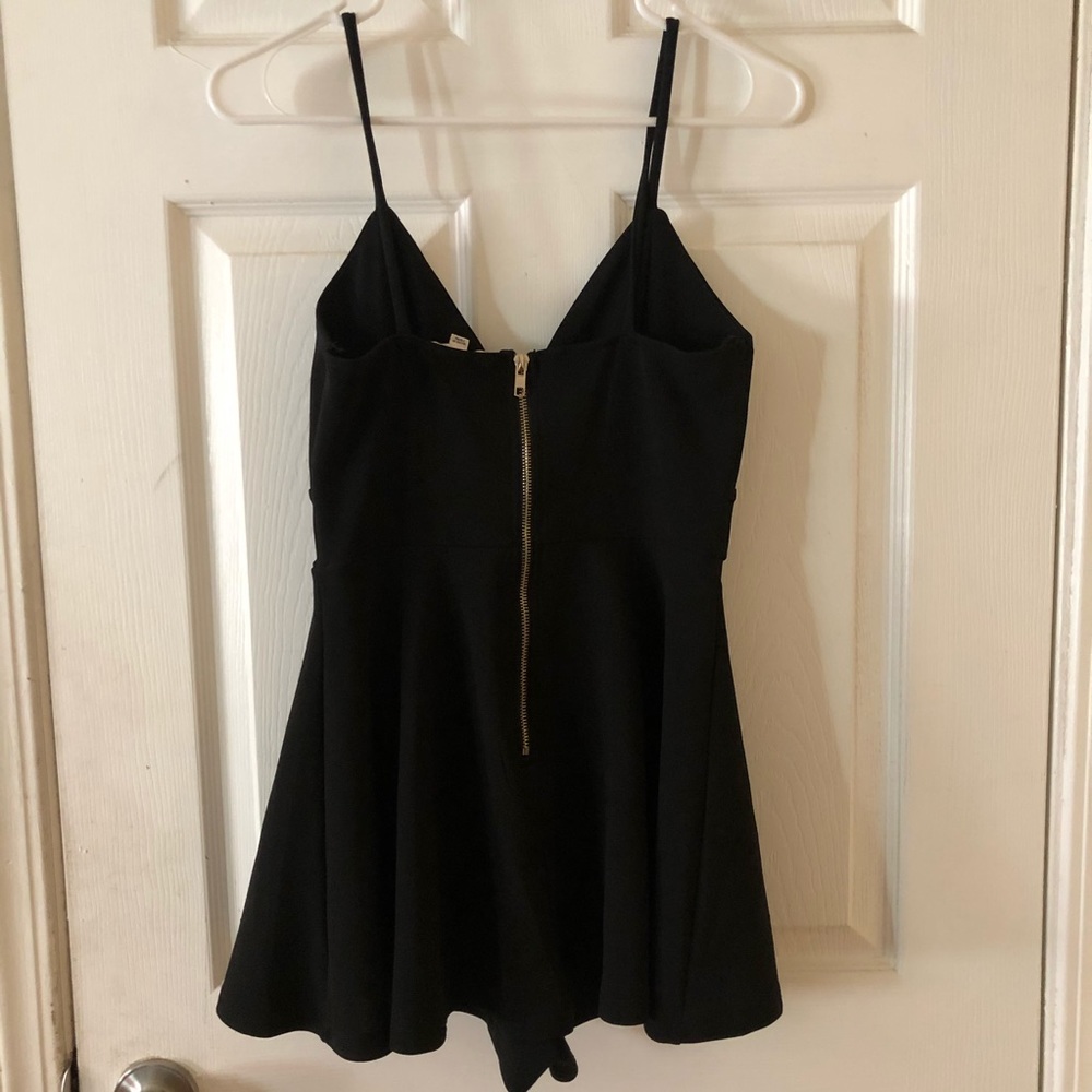 Romper - Picture 2 of 2